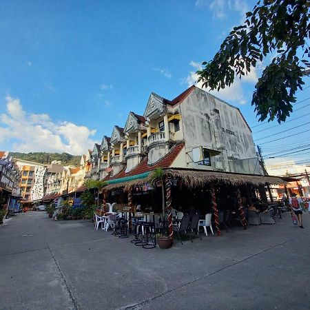 Andaman Place Guesthouse Patong Dış mekan fotoğraf