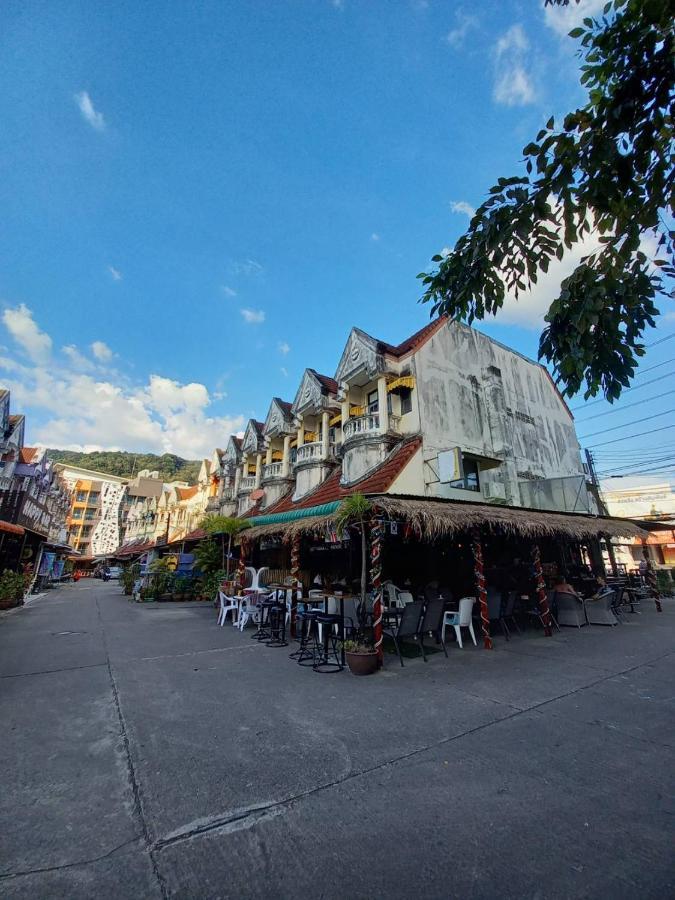 Andaman Place Guesthouse Patong Dış mekan fotoğraf
