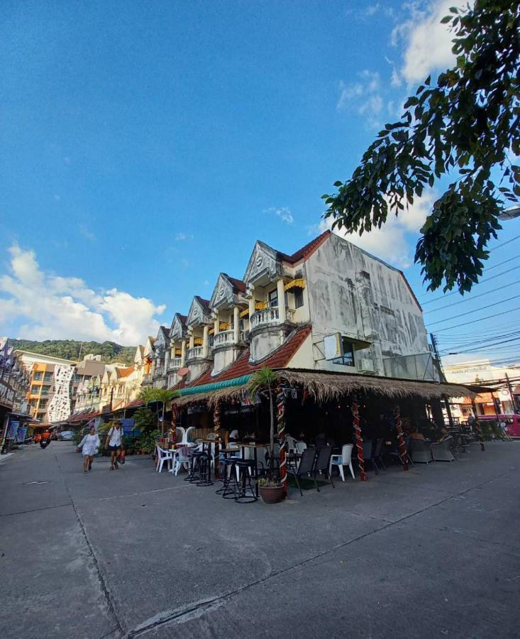 Andaman Place Guesthouse Patong Dış mekan fotoğraf