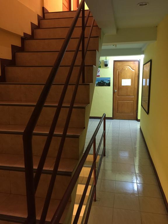 Andaman Place Guesthouse Patong Dış mekan fotoğraf