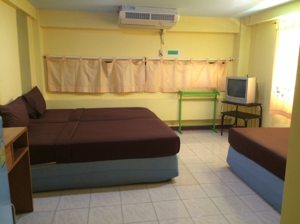 Andaman Place Guesthouse Patong Dış mekan fotoğraf