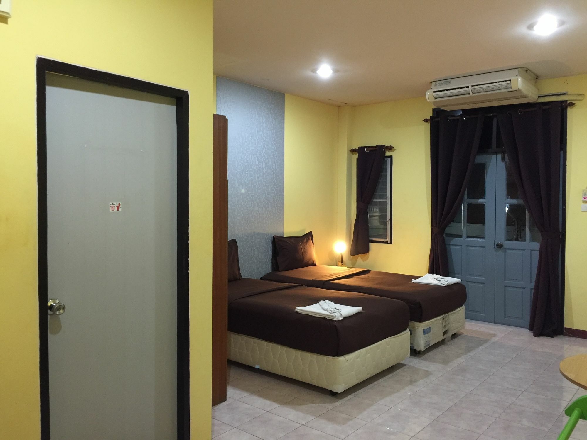 Andaman Place Guesthouse Patong Dış mekan fotoğraf