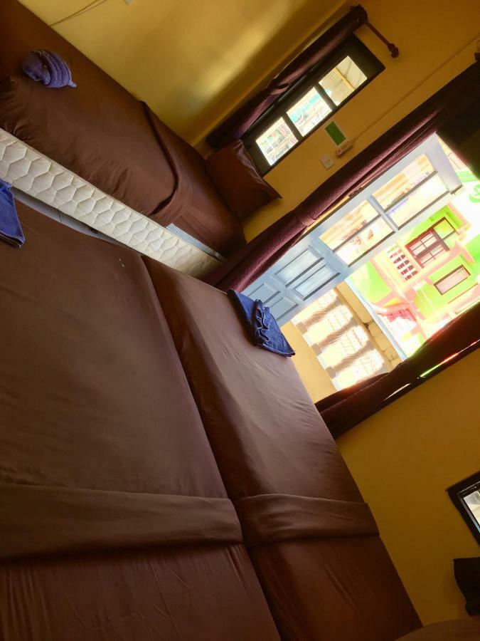 Andaman Place Guesthouse Patong Dış mekan fotoğraf