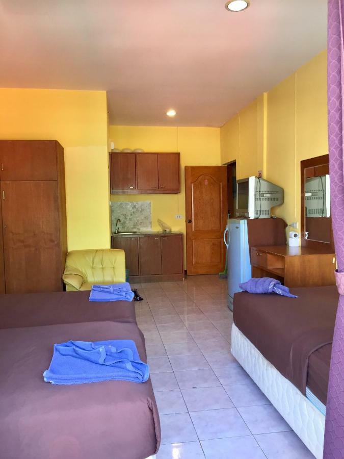 Andaman Place Guesthouse Patong Dış mekan fotoğraf